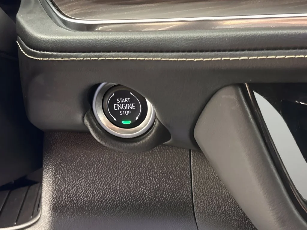 Used 2025 Dark Ash Metallic Chevrolet Premier image 34