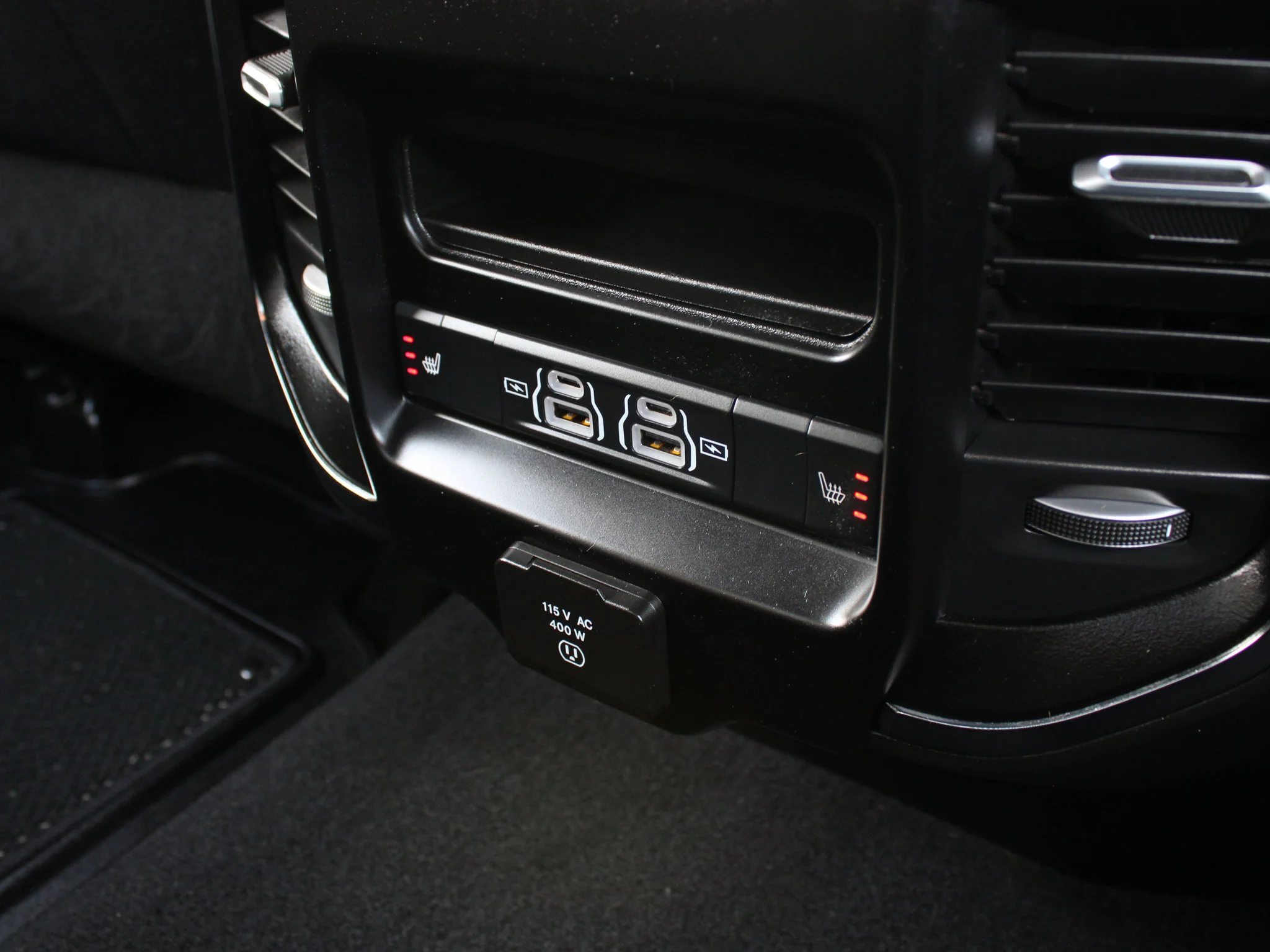 Certified Used 2025 Black RAM Limited * No Accidents | Cummins Diesel | Night Edition | 5th Wheel & Gooseneck | Apple CarPlay image 20