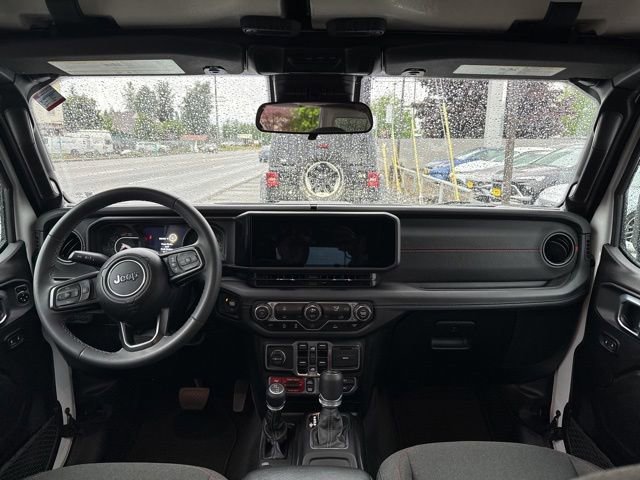Used 2025 Bright White Clearcoat Jeep Rubicon image 19