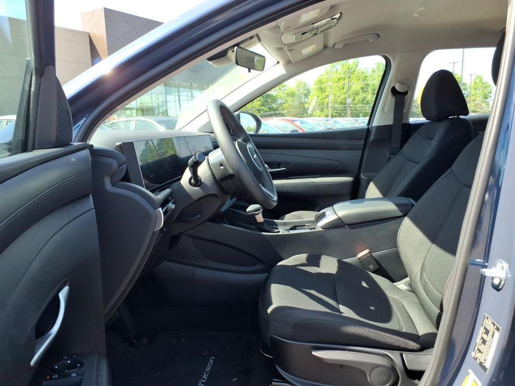 New 2026 Blue Hyundai SE FWD image 16