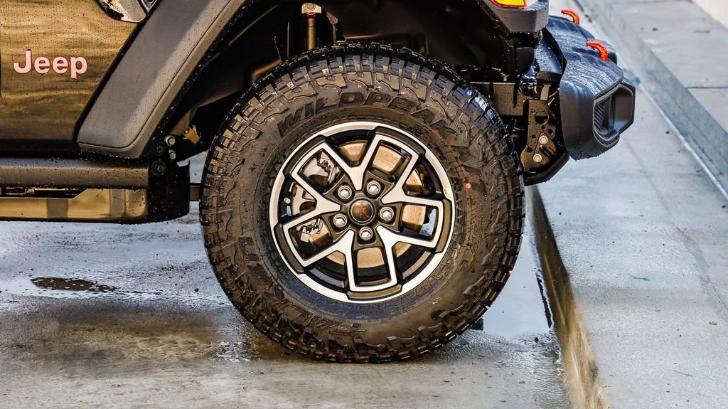 New 2026 Black Clearcoat Jeep Rubicon image 11