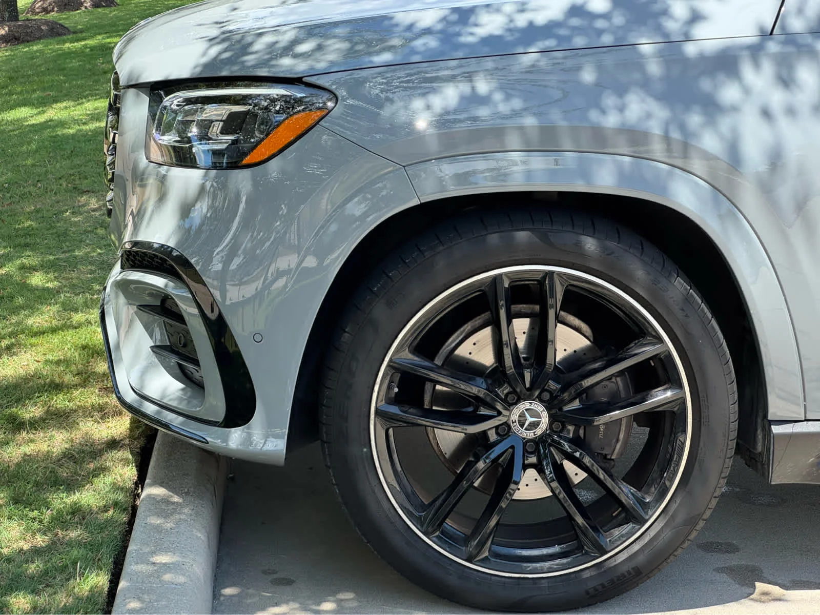 Used 2024 MANUFAKTUR Alpine Grey Mercedes-Benz GLS 580 image 25