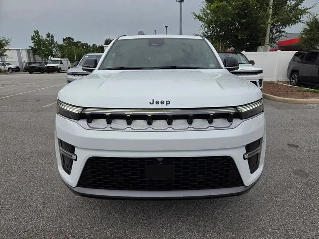 New 2026 Bright White Clear-Coat Exterior Paint Jeep  image 18