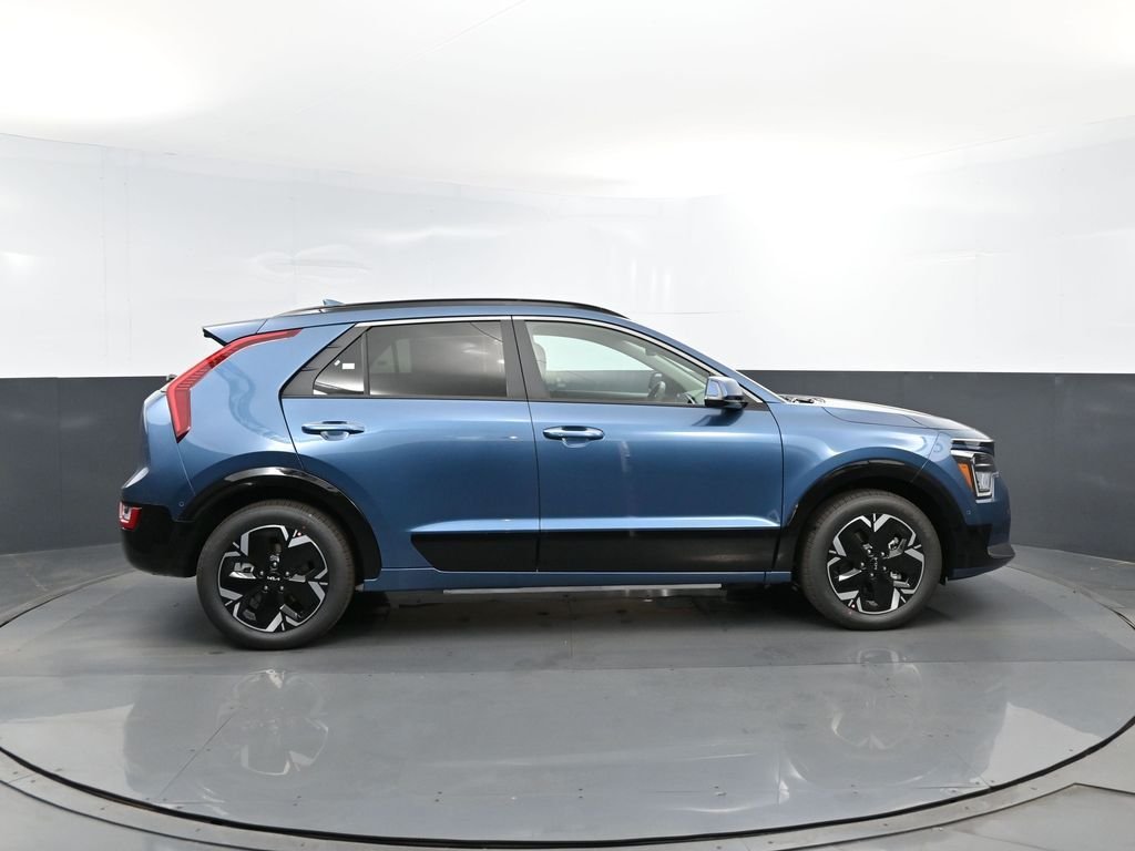 New 2026 Mineral Blue Kia WAVE image 4