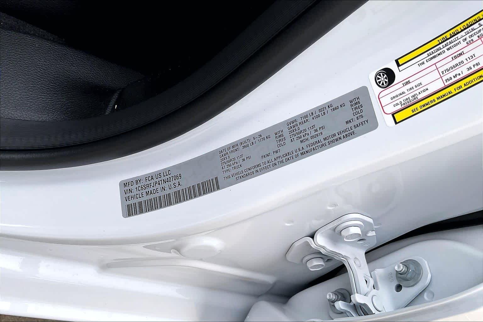 New 2026 Bright White Clear-Coat Exterior Paint RAM Laramie image 20