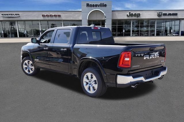 New 2026 Diamond Black Crystal Pearl-Coat Exterior Paint RAM Big Horn image 5