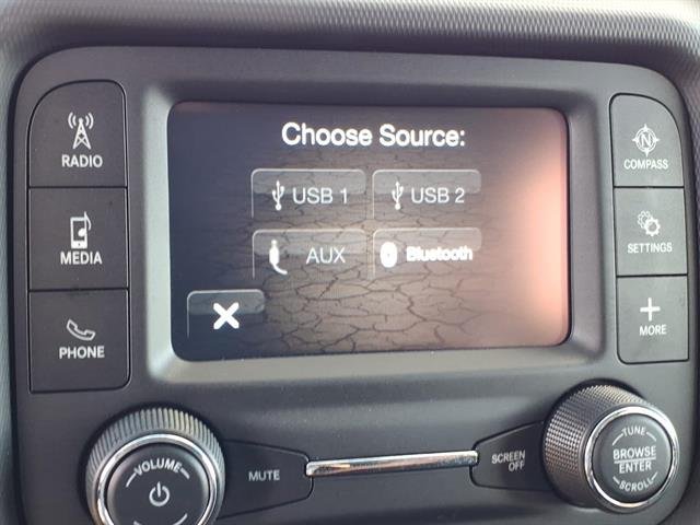 Used 2018 GRAY Jeep Sport image 13