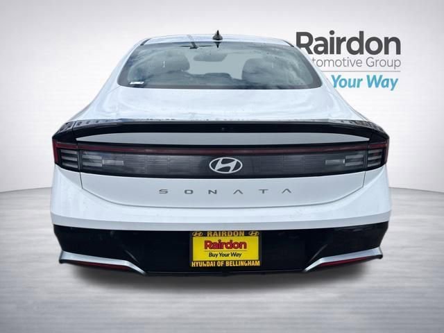 Used 2024 Serenity White Hyundai SEL image 6