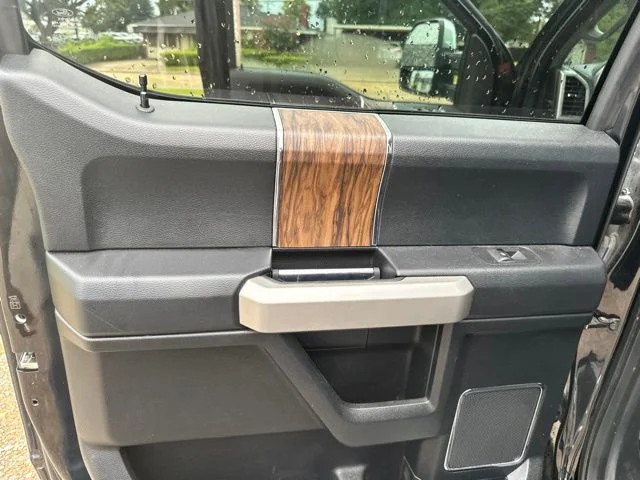 Used 2018 Black Ford Lariat image 24