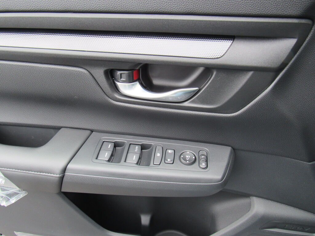 Used 2024 Lunar Silver Metallic Honda LX image 14