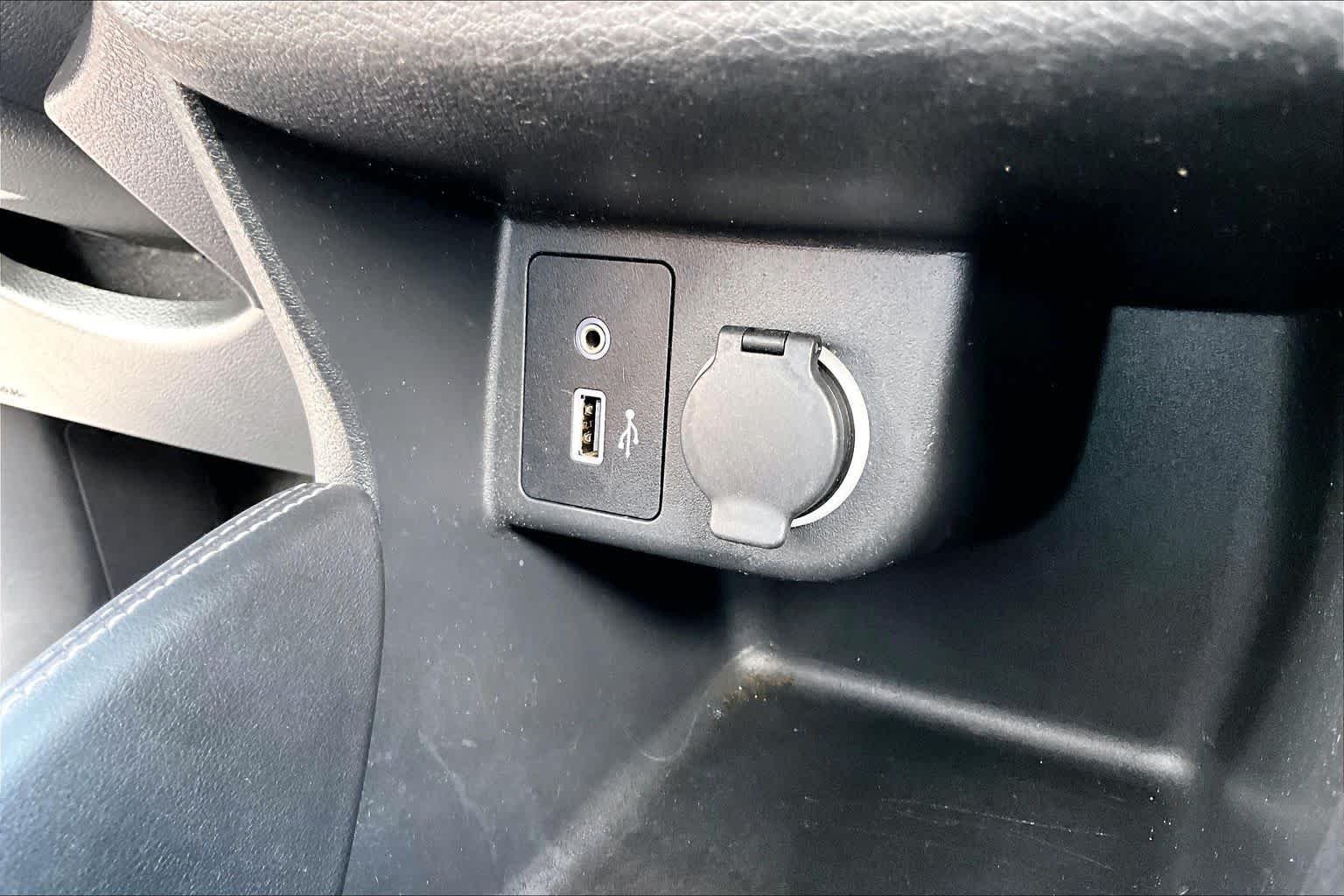 Used 2019 Super Black Nissan S image 35