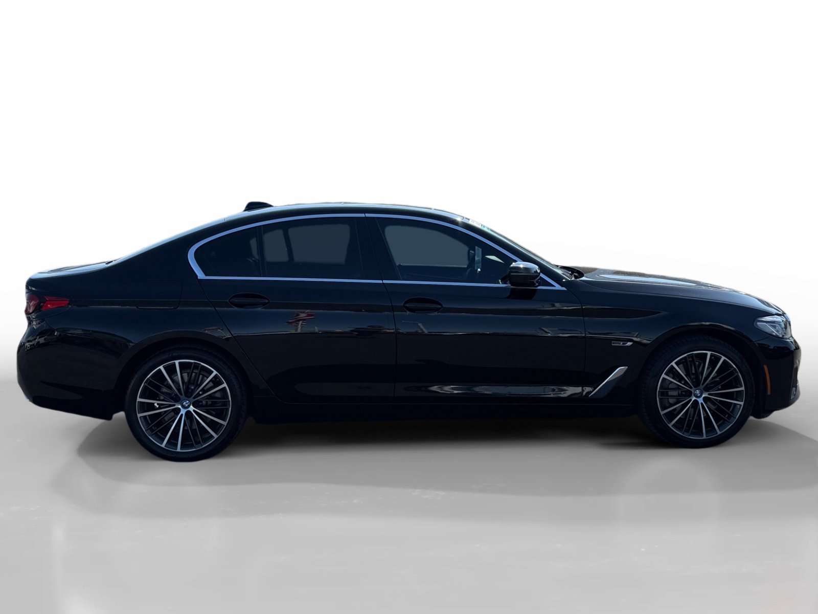 Used 2023 Jet Black BMW 530e iPerformance image 6