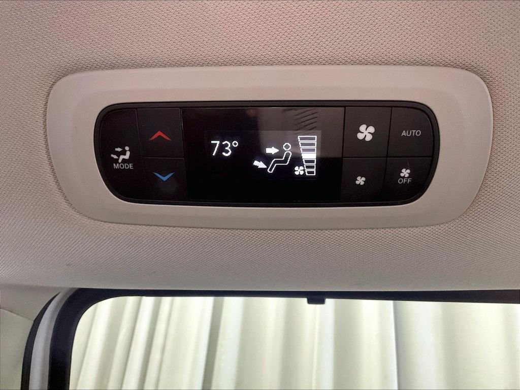 Used 2023 White Chrysler Touring L image 28