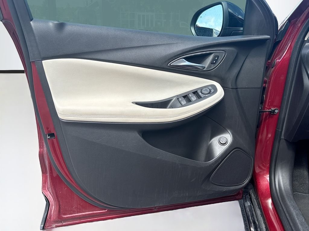 Used 2025 Red Buick Sport Touring image 31