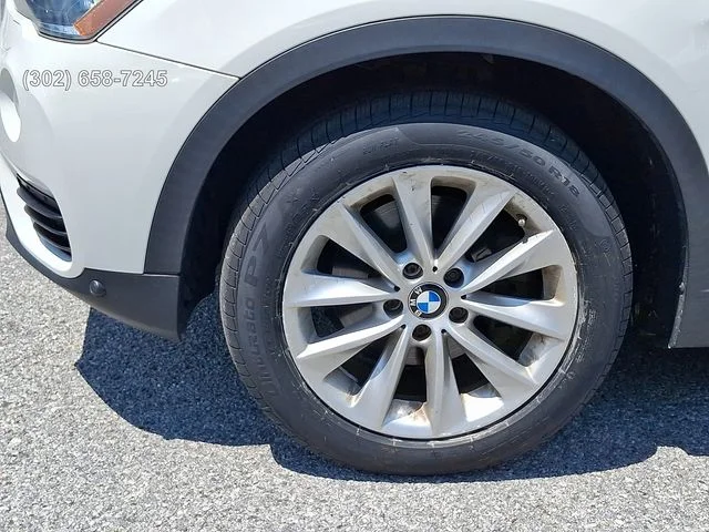 Used 2017 Alpine White BMW xDrive28i image 8