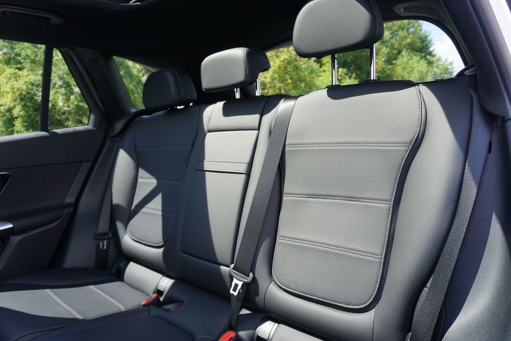 2025 Mercedes-Benz GLC Base - Photo 23