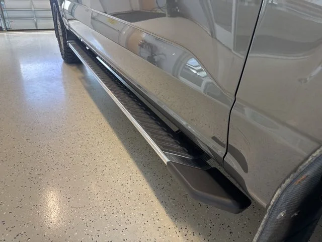 Used 2021 Gray Ford XLT image 11