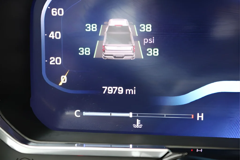 Used 2026 Gray Chevrolet LT image 26