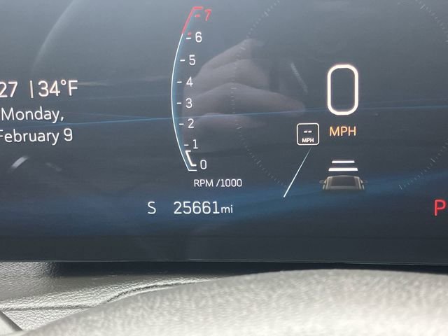 2024 Cadillac XT4 Premium Luxury - Photo 12