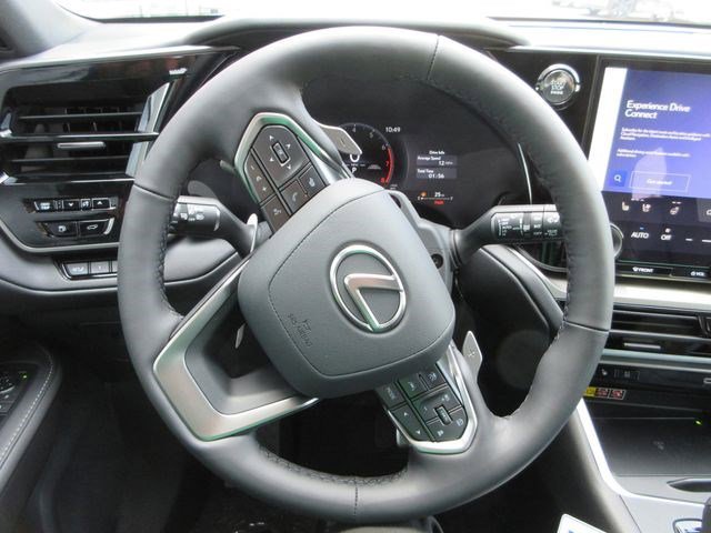 New 2026 Wind Chill Pearl Lexus PREMIUM AWD image 39