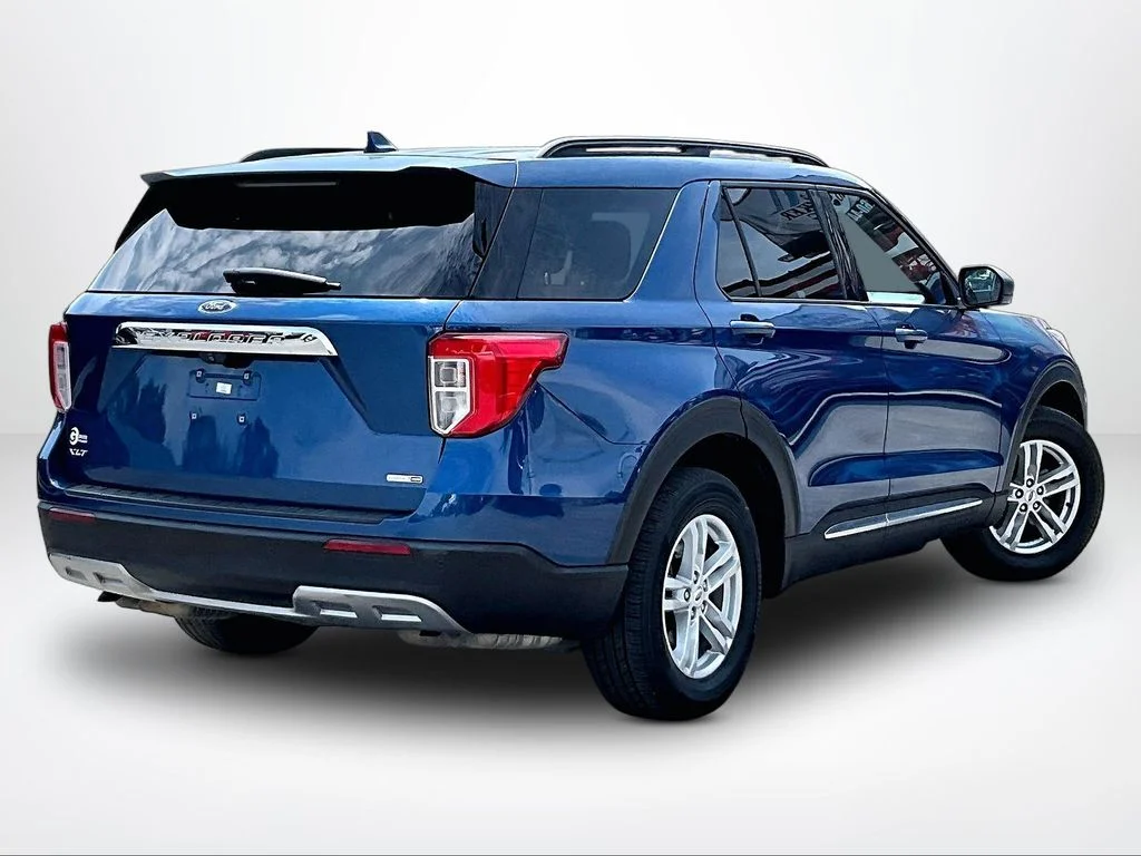 Used 2020 Blue Ford XLT image 3