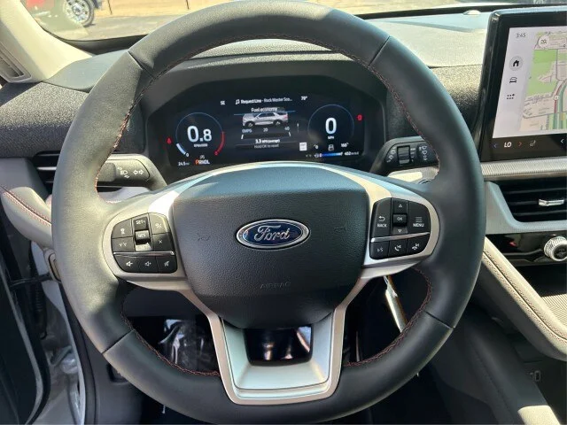 New 2026 Space White Metallic Ford Active image 38