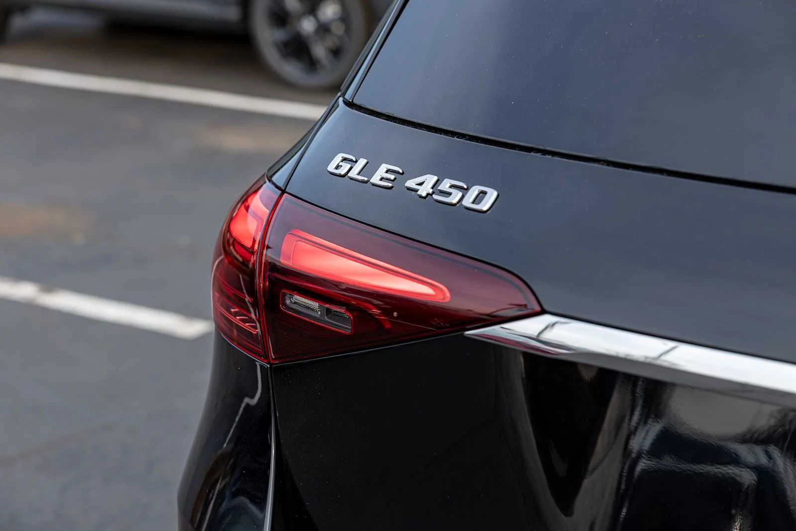 New 2026 Obsidian Black Metallic Mercedes-Benz GLE 450 image 30