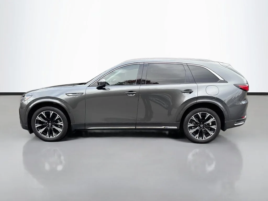 Certified Used 2025 Gray Mazda 3.3 Turbo S Premium image 4