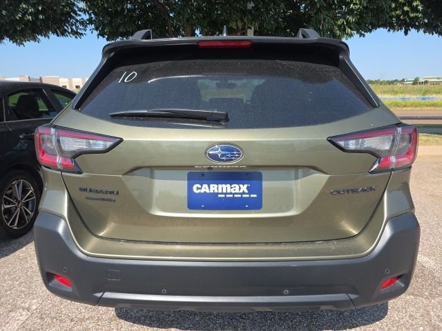 Used 2025 Green Subaru Onyx Edition image 4