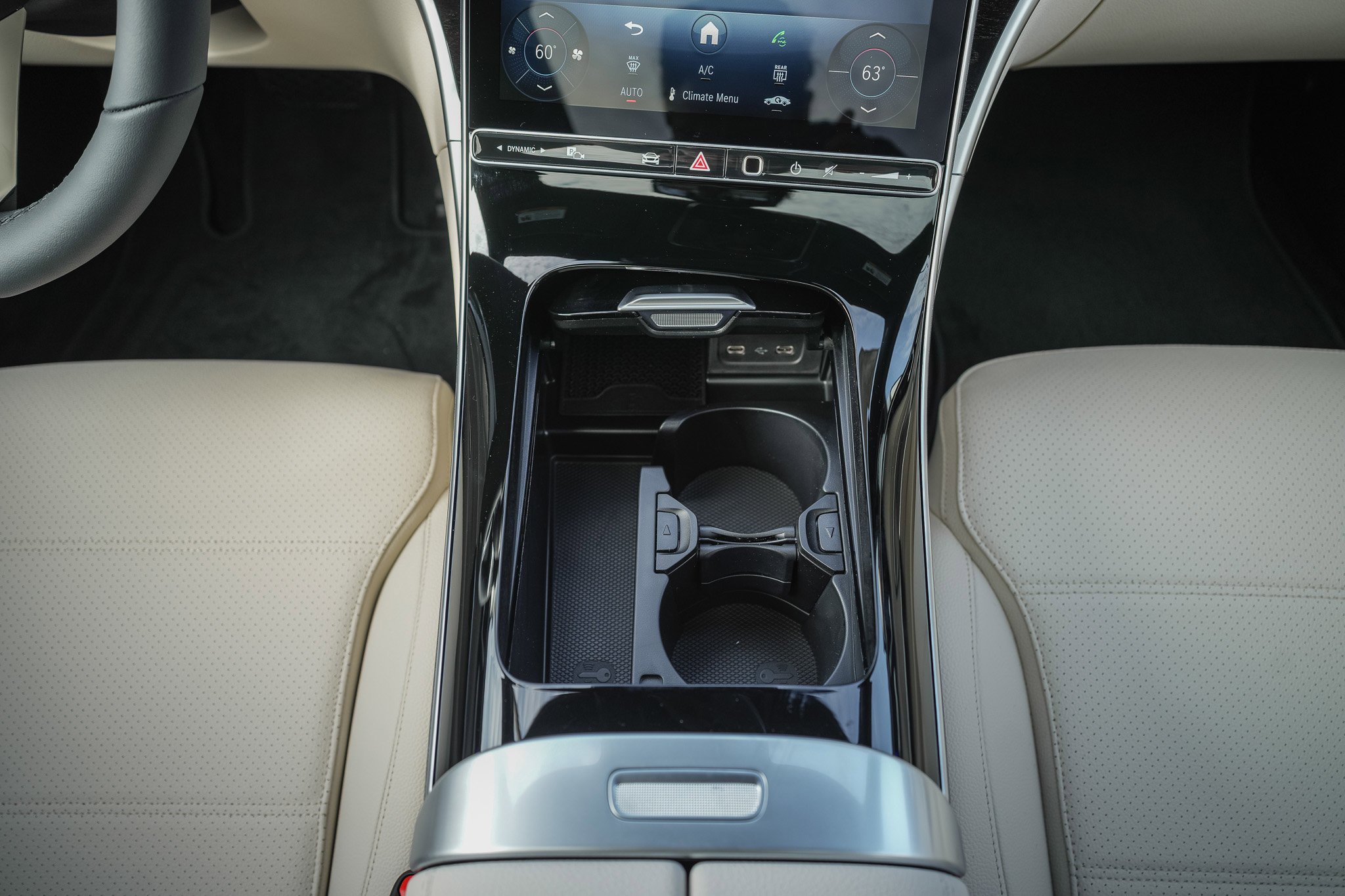 New 2026 POLAR WHITE Mercedes-Benz C 300 image 21