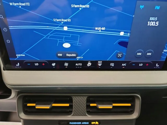 New 2026 Carbonized Gray Metallic Ford Tremor® image 21