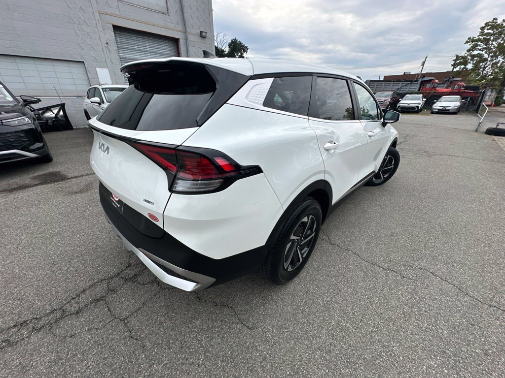 Used 2023 White Kia LX image 6