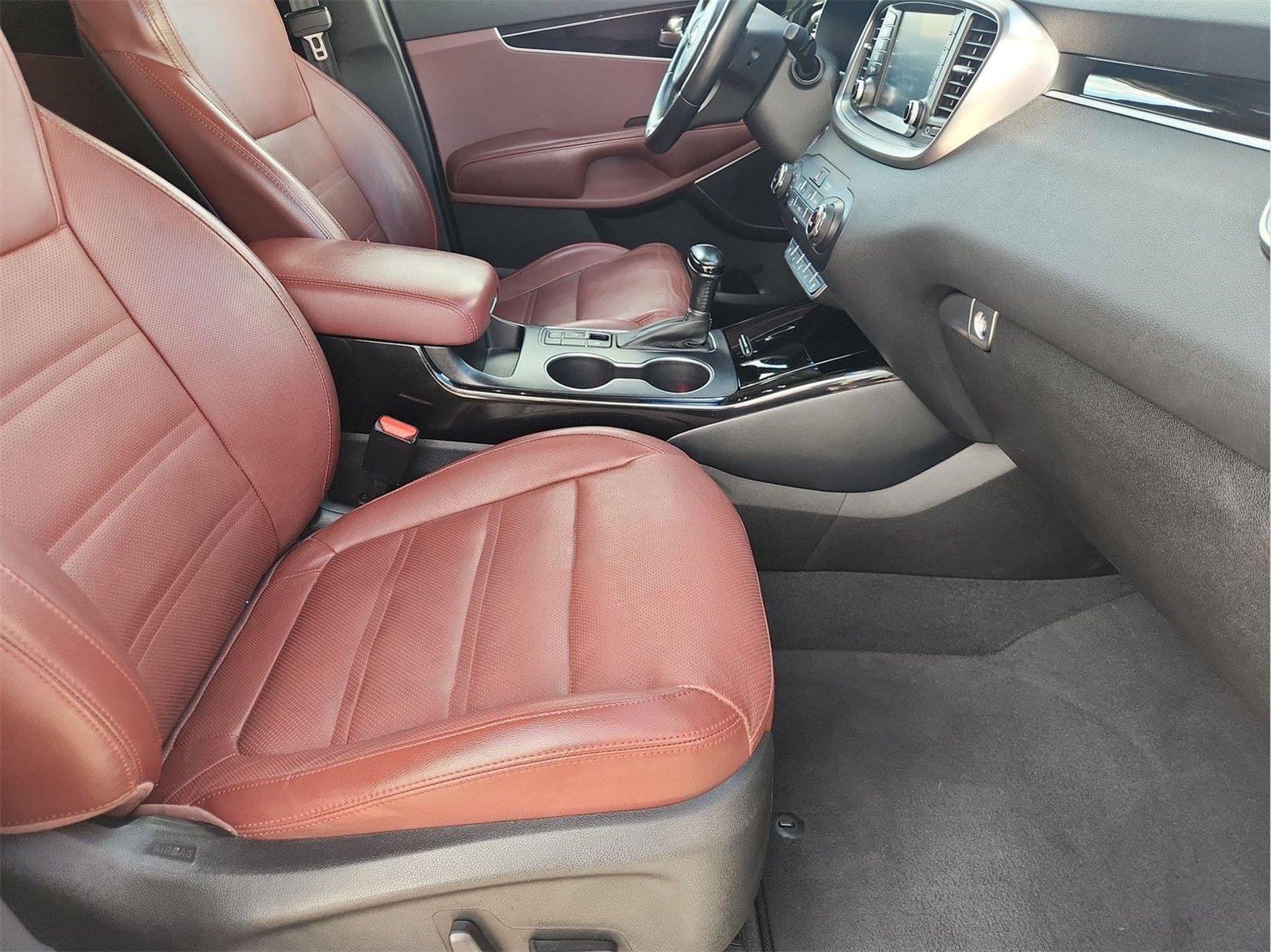 2017 Kia Sorento 3.3L SX White at Beck & Masten Kia