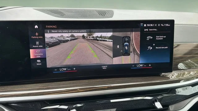 Used 2023 Black BMW xDrive40i image 29