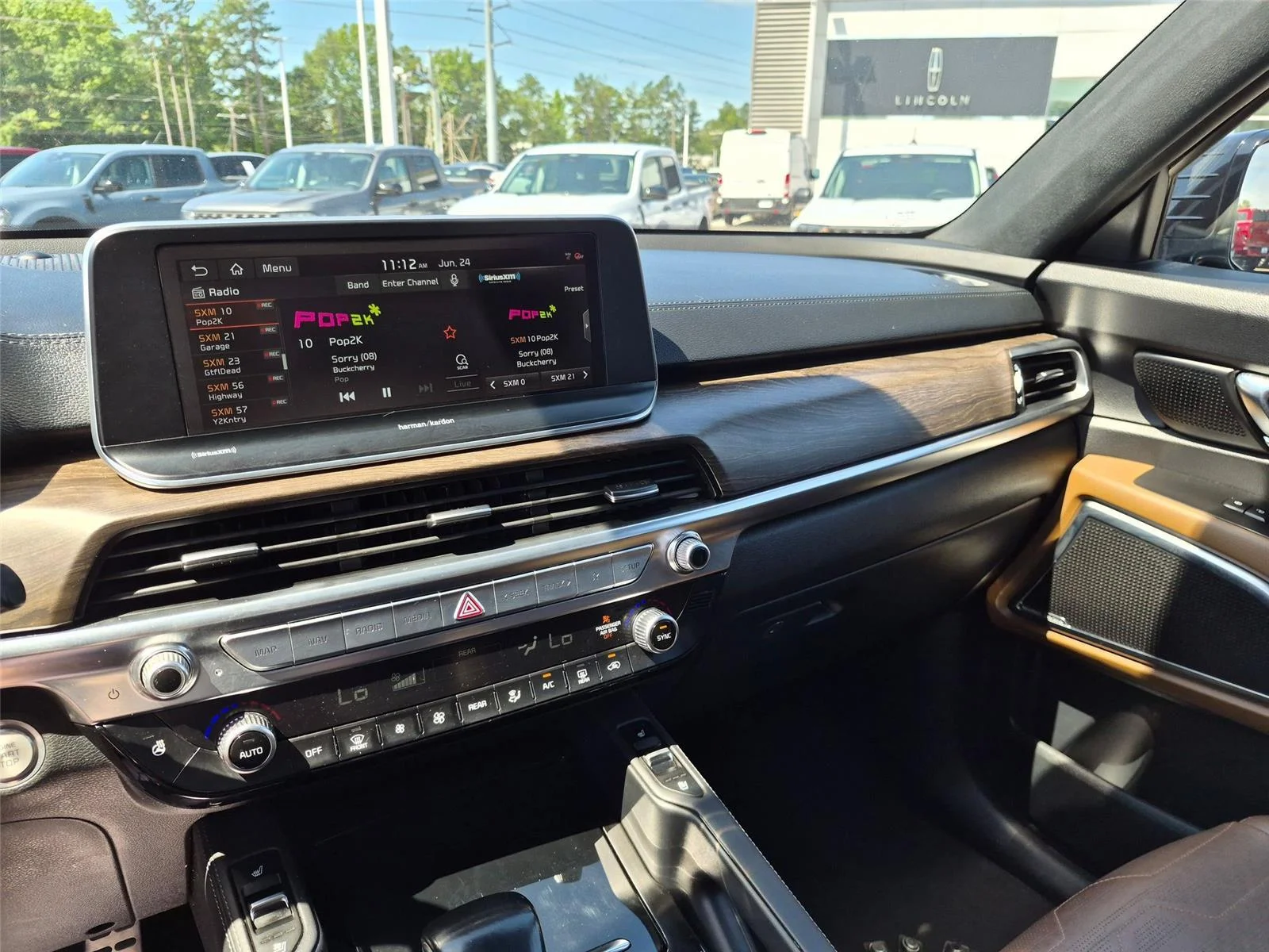 Used 2020 Ebony Black Kia SX image 19