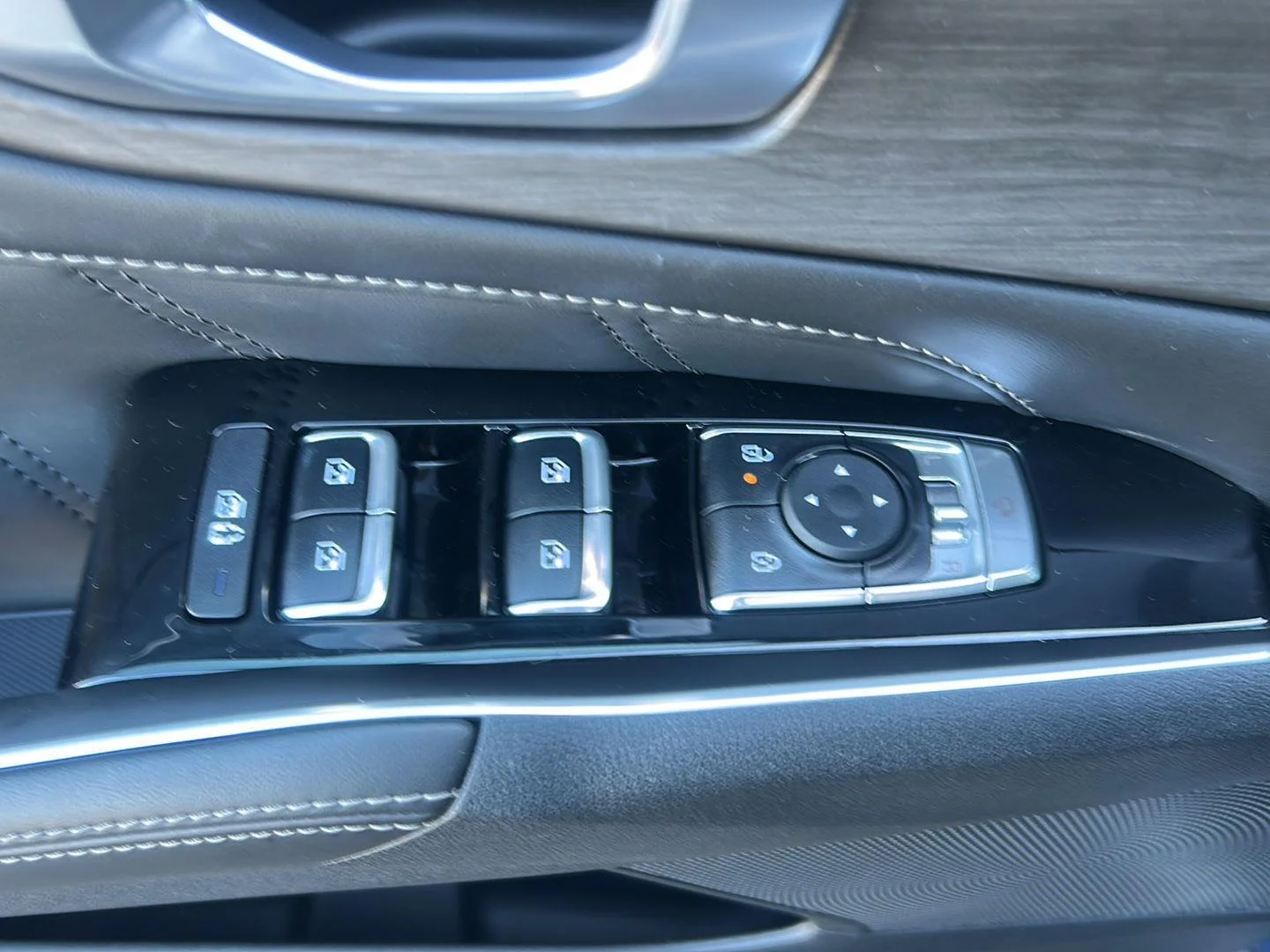 2024 Kia Sorento X-Line SX - Photo 10