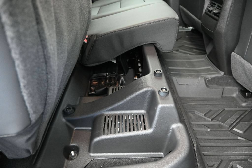 2026 Chevrolet Colorado Trail Boss - Photo 23