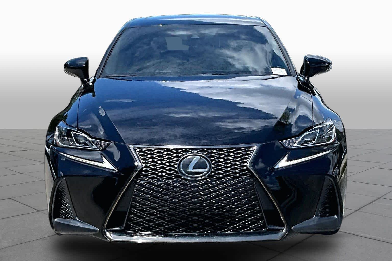 Used 2020 Obsidian Lexus F SPORT image 4