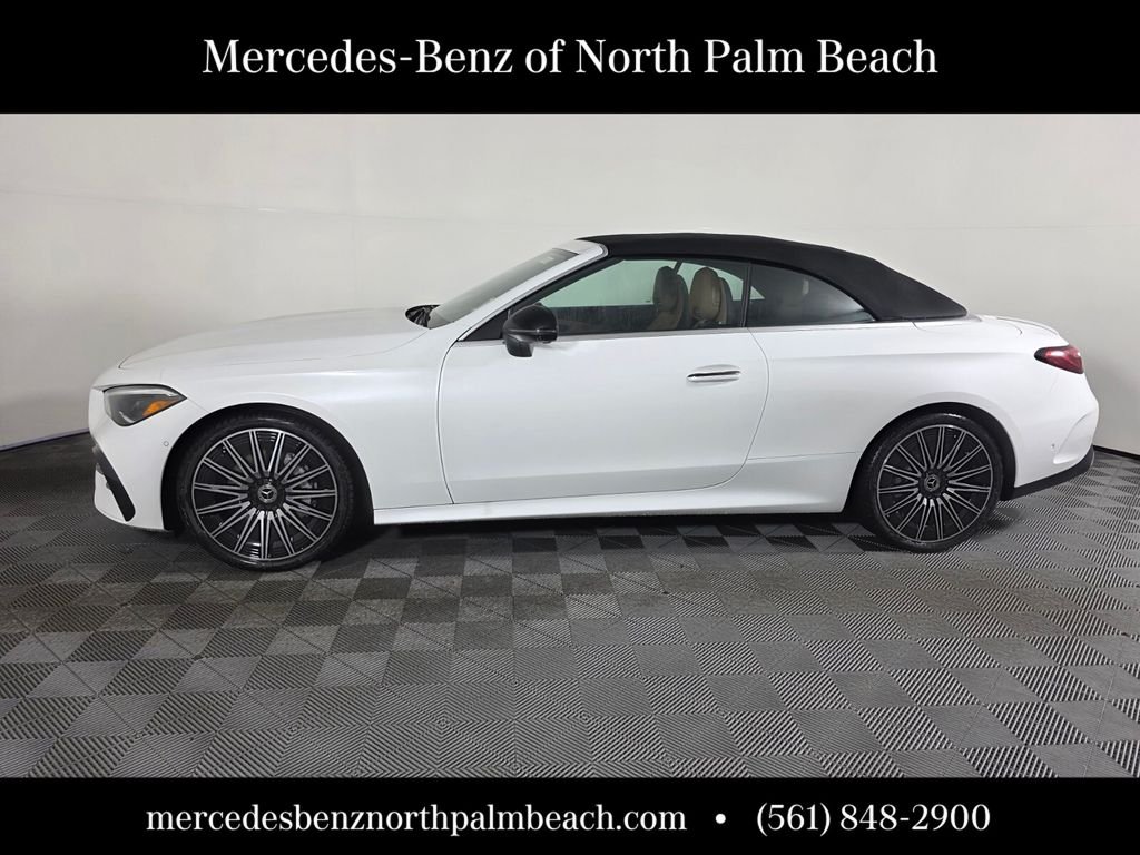 New 2027 MANUFAKTUR Moonlight White Metallic Mercedes-Benz CLE 300 image 19