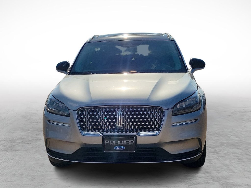 Used 2022 Silver Radiance Metallic Lincoln Standard image 3