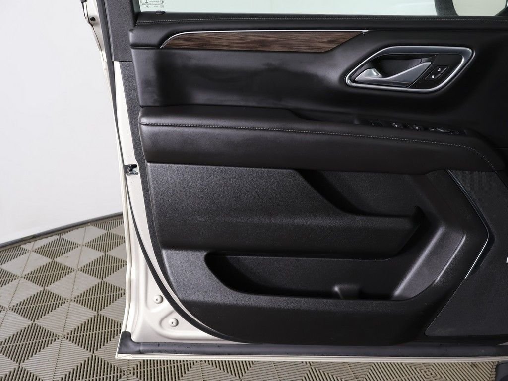 2023 Chevrolet Suburban Z71 - Photo 24