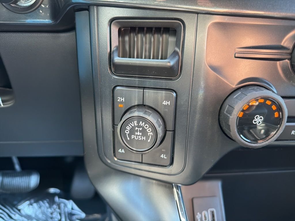 New 2026 Oxford White Ford STX® image 32