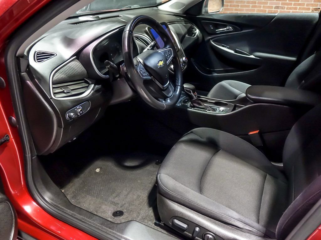 2022 CHEVROLET MALIBU - Image 13