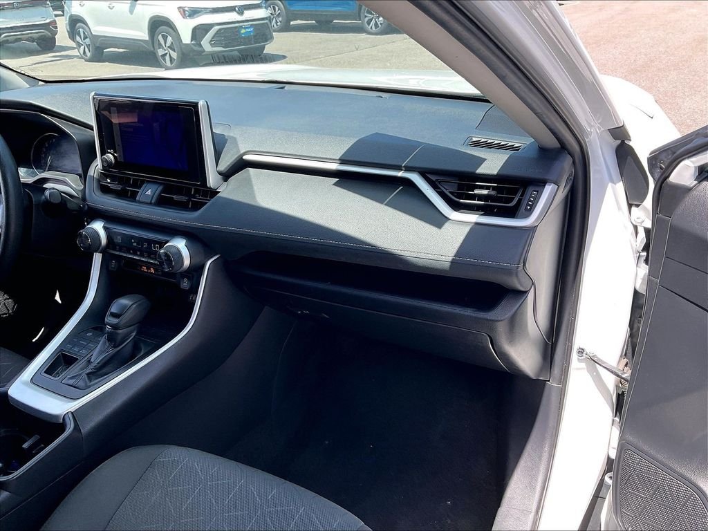 Used 2024 Ice Toyota XLE image 12