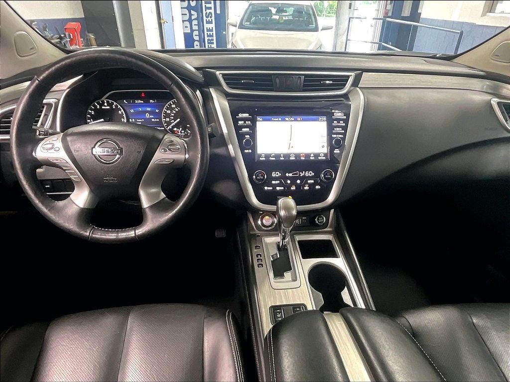 Used 2018 Gray Nissan SL image 22