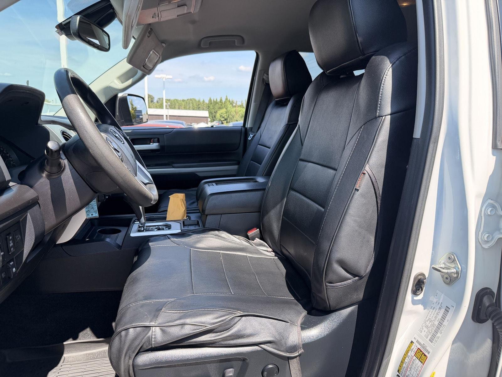 Used 2019 Super White Toyota SR5 image 15