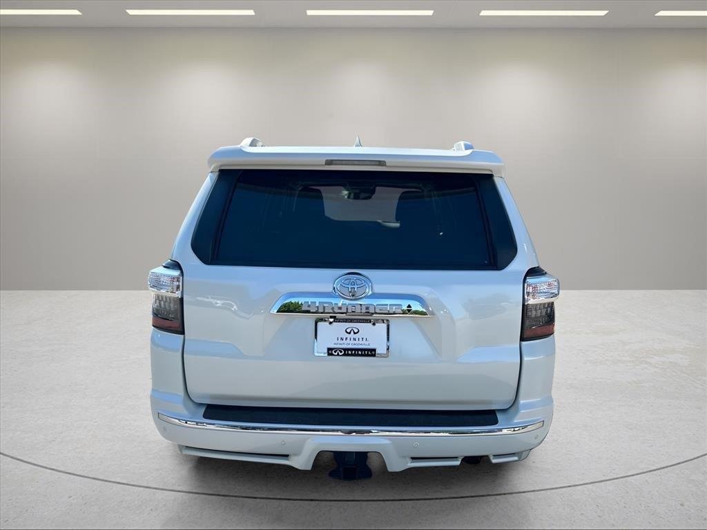 Used 2022 Blizzard Pearl Toyota Limited image 4