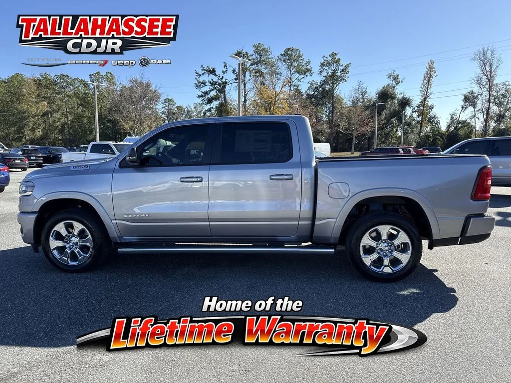 New 2026 Billet Silver Metallic Clearcoat RAM Big Horn/Lone Star image 6