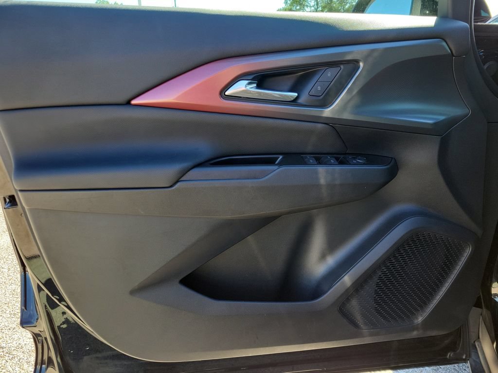 2024 Chevrolet Equinox EV RS - Photo 17