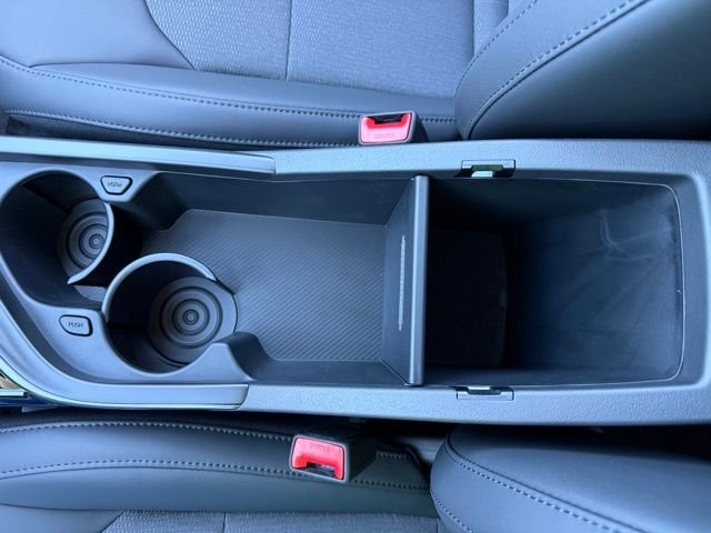 New 2026 Snow White Pearl Kia EX image 30
